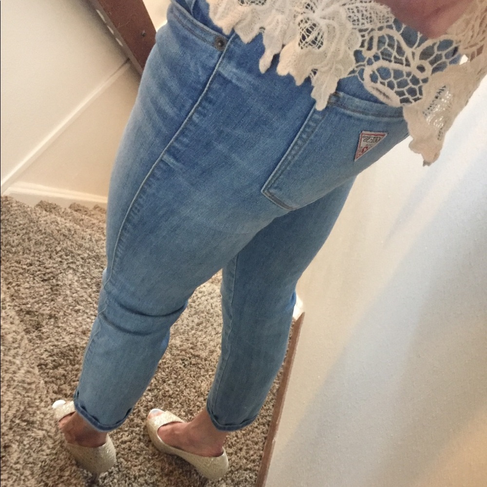 Guess jeans capris size 25